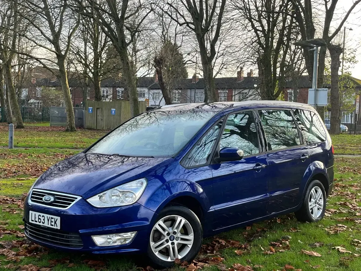 Used Ford Galaxy Zetec 140 HP (102 kW) 2013 Blue MPV