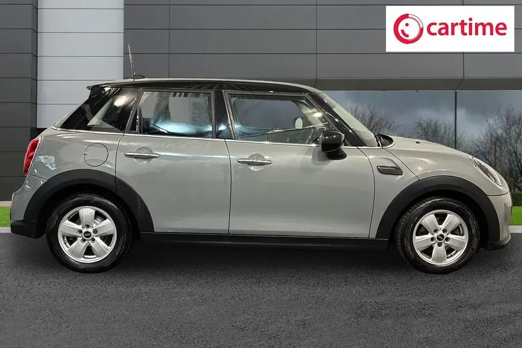 Used Mini Cooper Classic 136 HP (100 kW) 2022 Grey Hatchback