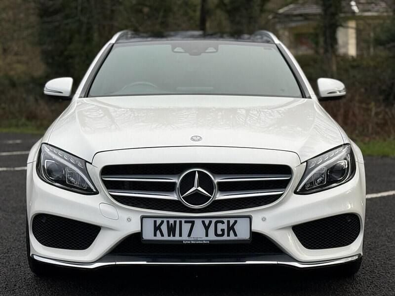 Used Mercedes C250 AMG Line Premium Plus 204 HP (150 kW) 2017 White Estate