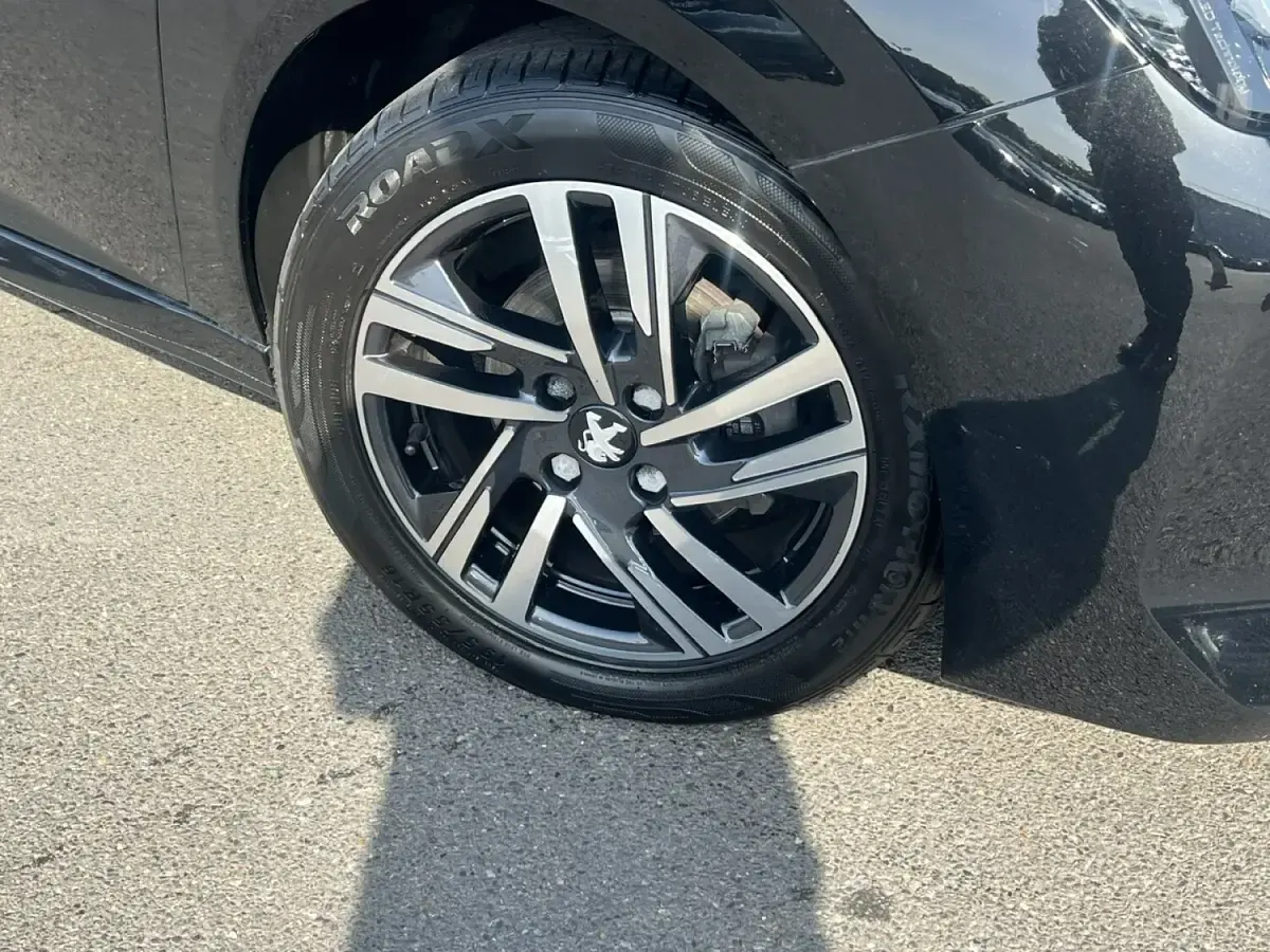 Used Peugeot 208 Active+ 2023 Black Hatchback