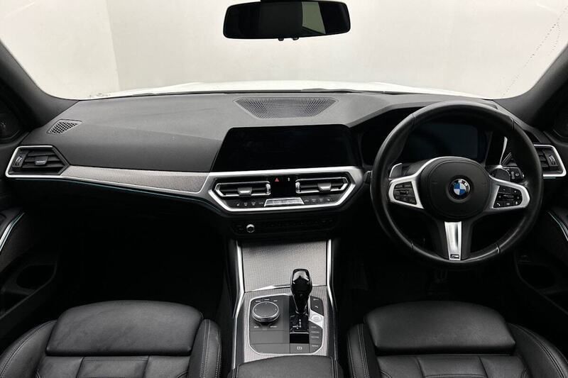Used BMW 320e M Sport 188 HP (138 kW) 2020 White Estate