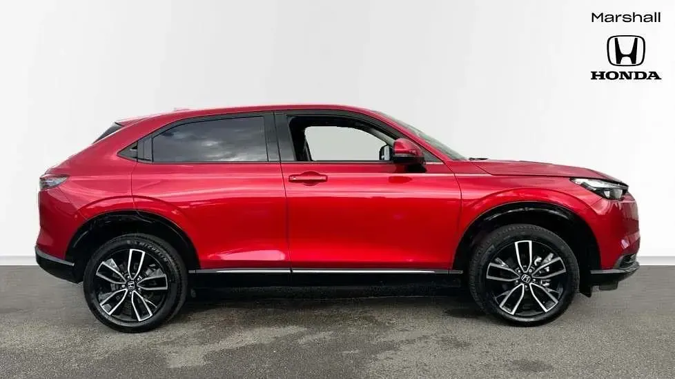 Used Honda HR-V Advance 131 HP (96 kW) 2025 Red SUV