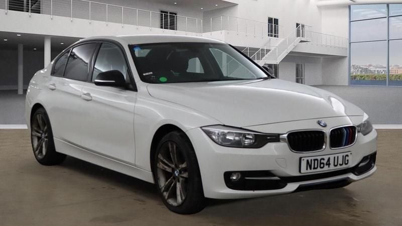 White Used 2014 BMW 318 Sport Line Sedan | £6,294 (Fair price) - Image 1/4