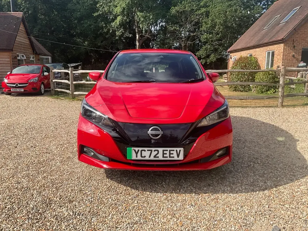 Used Nissan Leaf Acenta 110 kW (150 HP) 2022 Red Hatchback