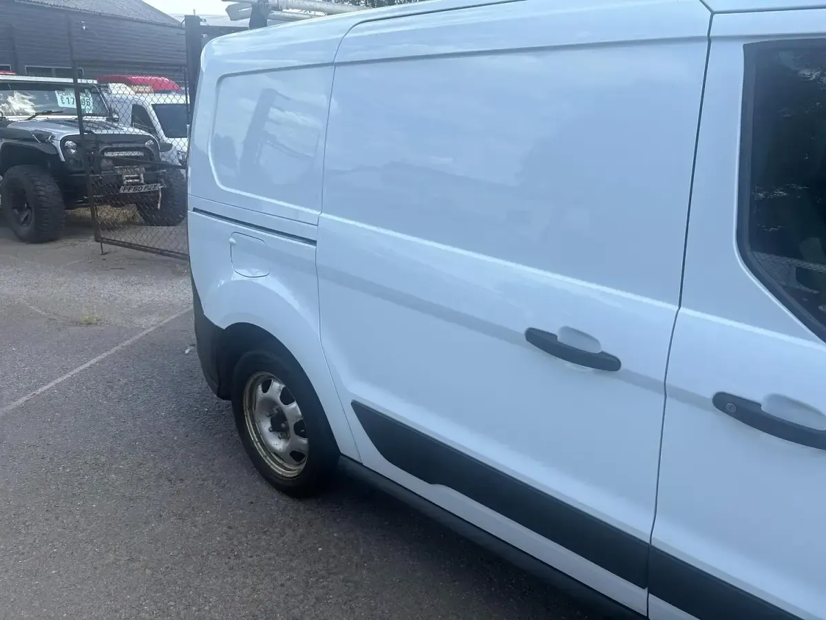 Used Ford Transit Connect 2022 White MPV