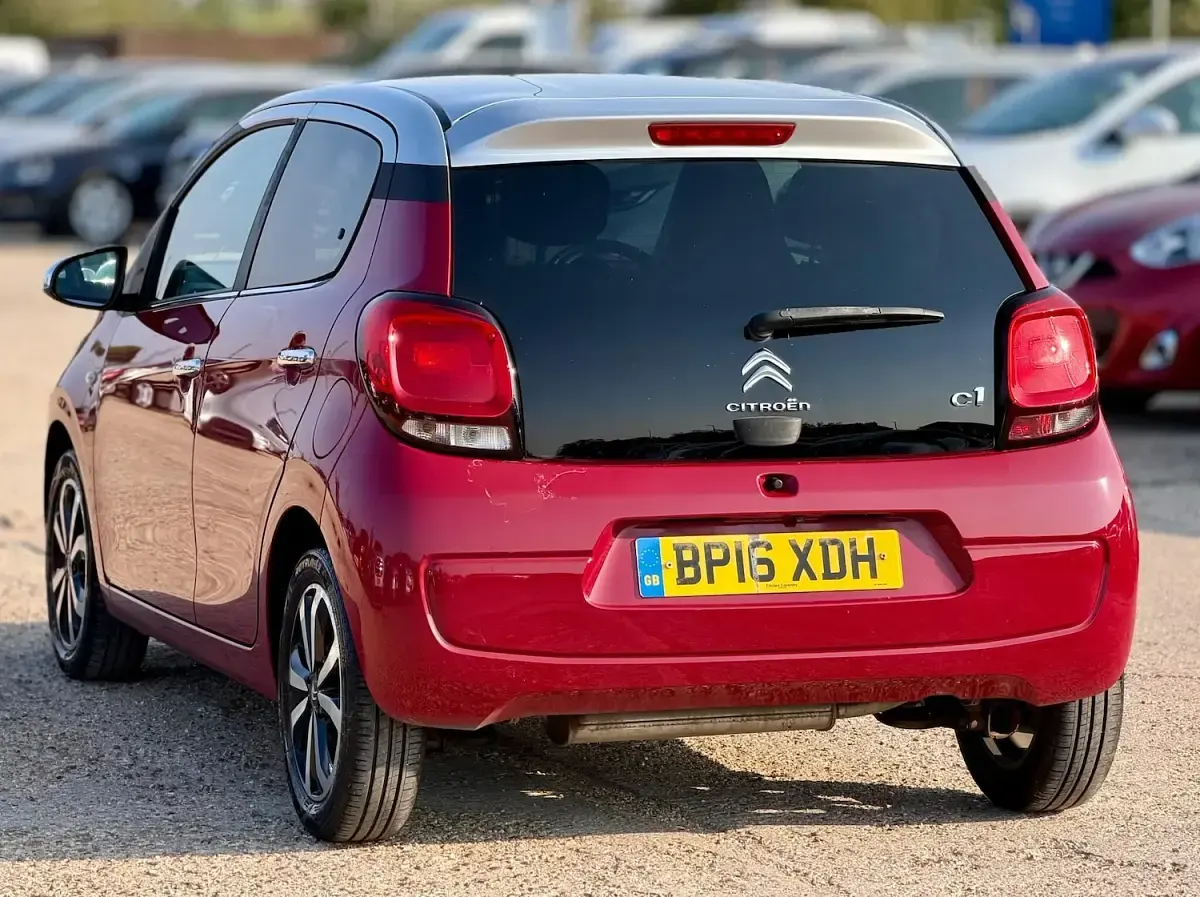 Used Citroën C1 Flair 82 HP (60 kW) 2016 Red Hatchback