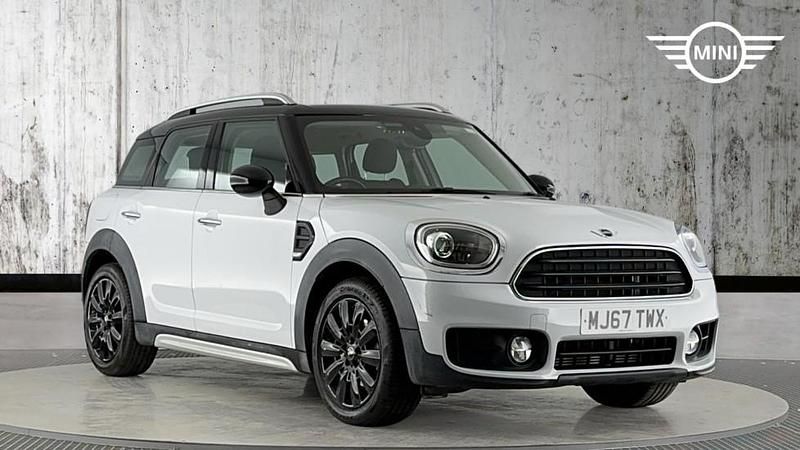Used Mini Cooper Countryman 134 HP (98 kW) 2017 White SUV