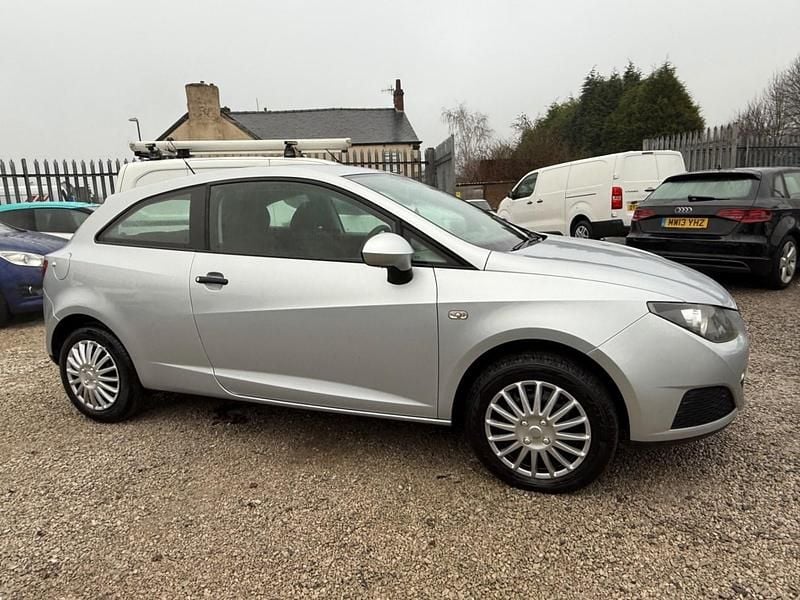 Silver Used 2010 Seat Ibiza Hatchback | £2,490 (Fair price) - Image 1/4