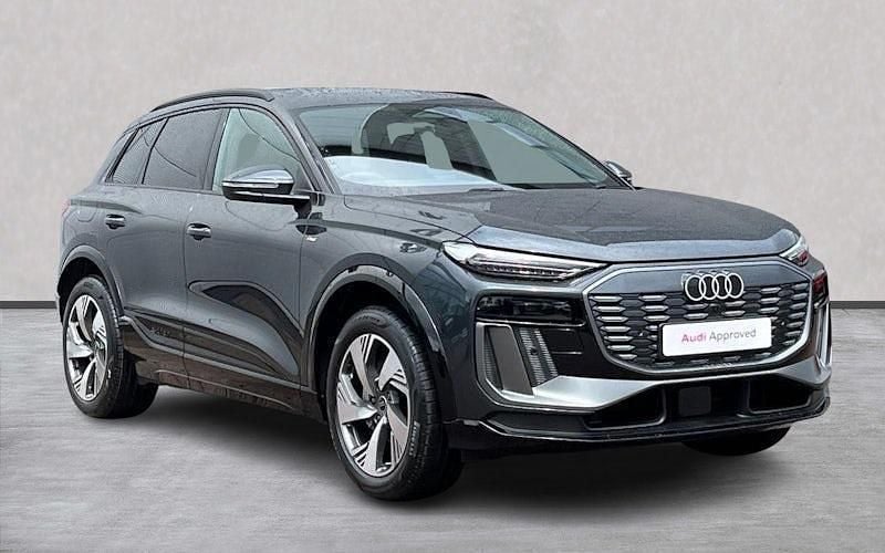 New 2025 Audi Q6 e-tron S-Line SUV | £65,199 (Super price) - Image 1/4