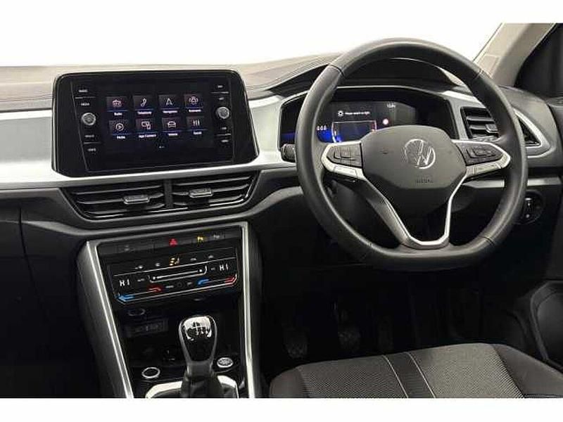 Used VW T-Roc 150 HP (110 kW) 2025 SUV