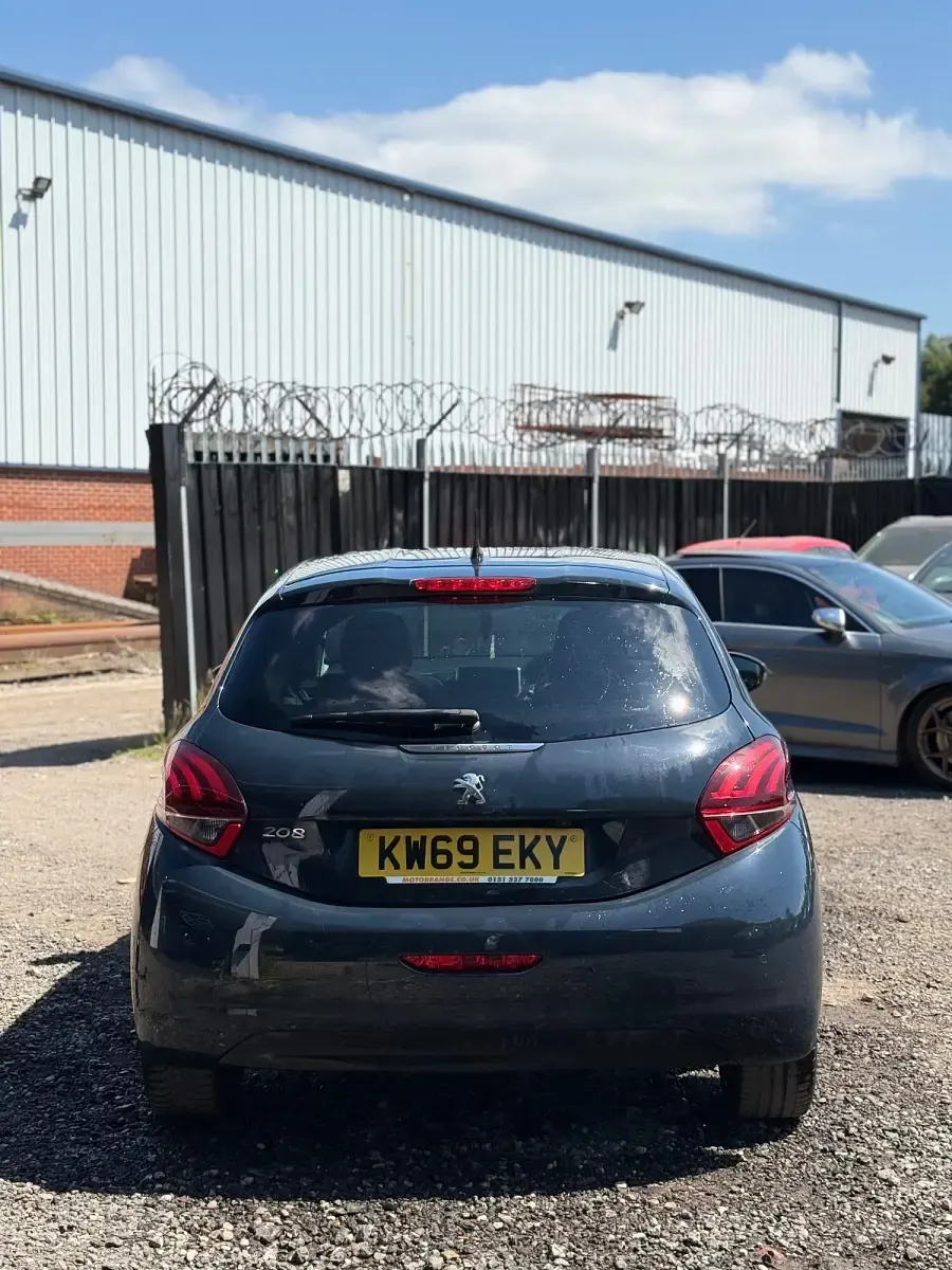 Used Peugeot 208 S 100 HP (73 kW) 2019 Grey Hatchback
