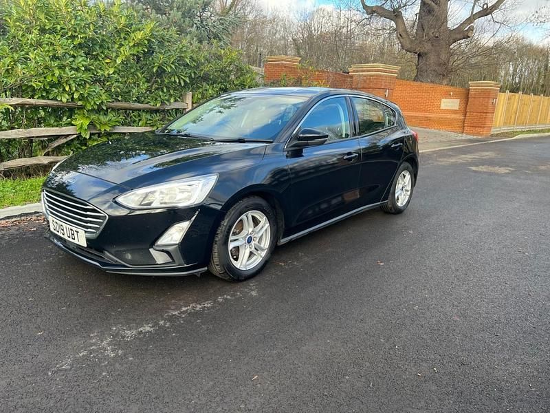 Usado Ford Focus Zetec 120 HP (88 kW) 2019 Preto Citadino