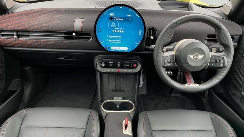 Used Mini John Cooper Works Hatch 228 HP (167 kW) 2025 Yellow Hatchback