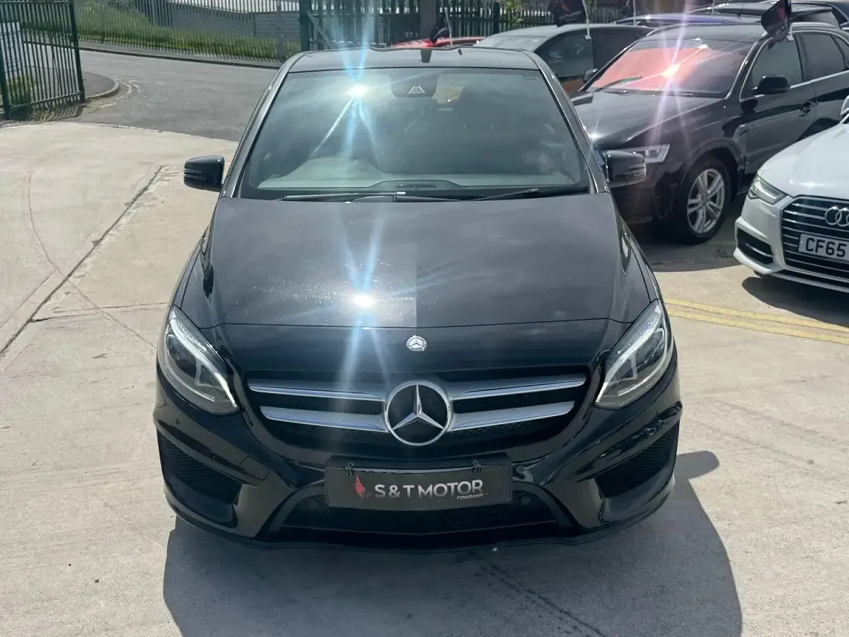 Used Mercedes B200 AMG Line Premium 2016 Black MPV