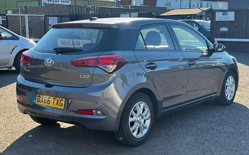 Used Hyundai i20 SE 84 HP (61 kW) 2018 Hatchback