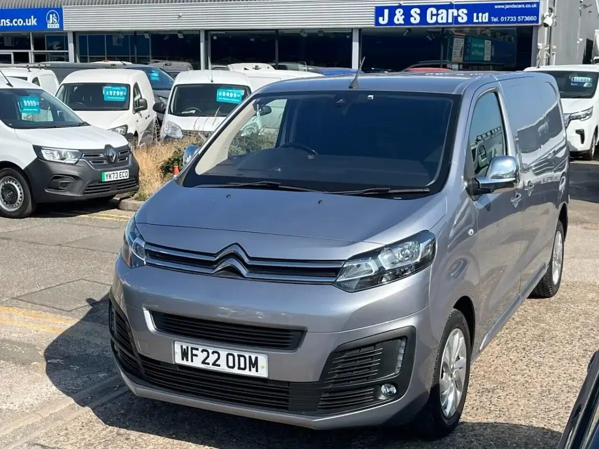 Used Citroën Dispatch 2022 Grey MPV