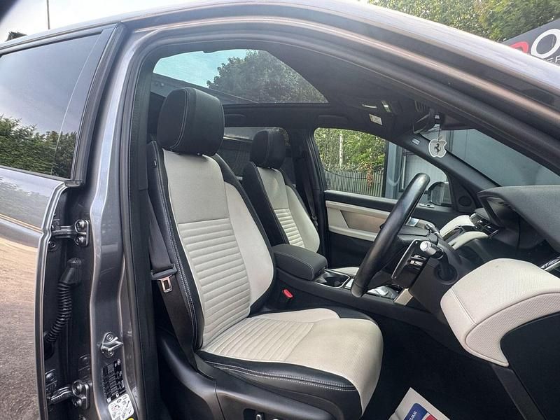 Used Land Rover Discovery Sport SE Dynamic 309 HP (227 kW) 2022 Grey SUV