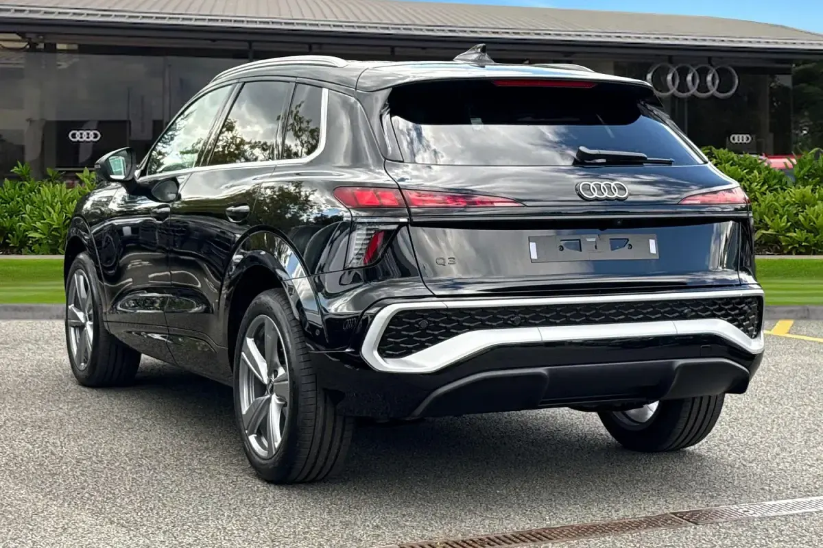 New Audi Q3 S-Line 150 HP (110 kW) 2026 Grey SUV