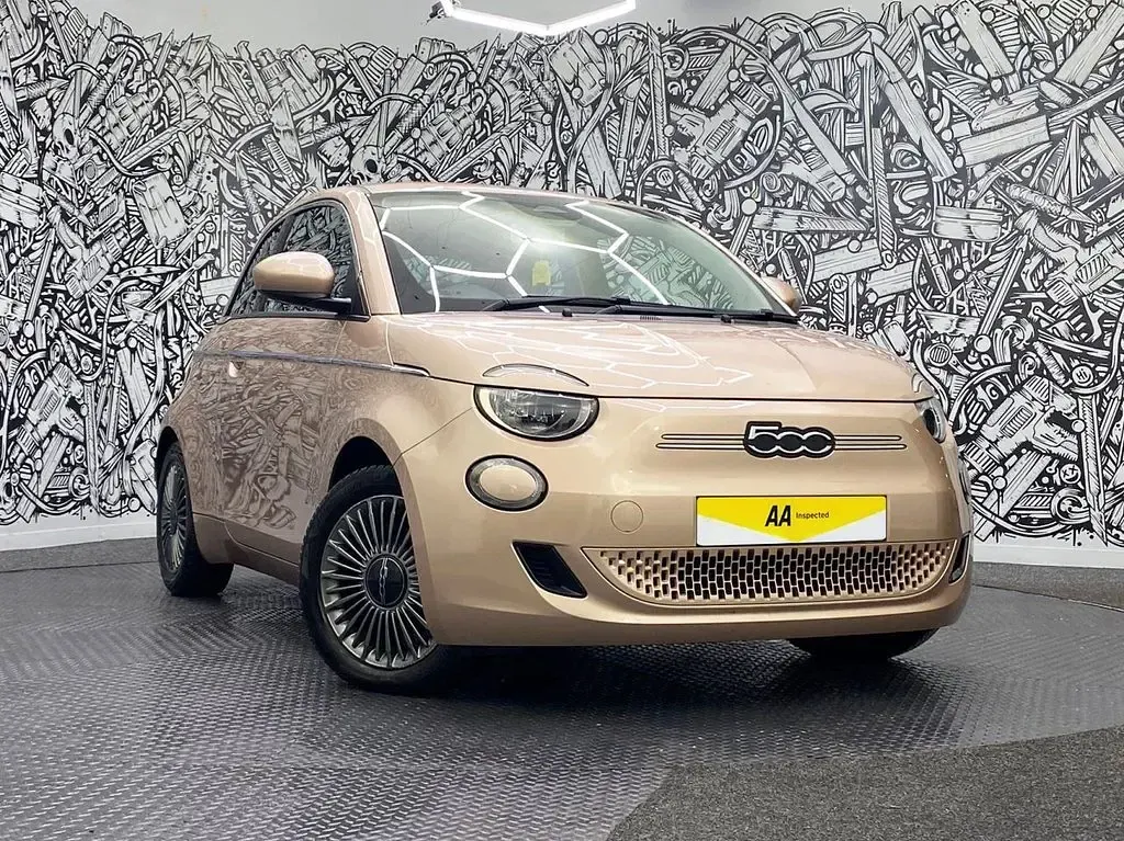 Used Fiat 500e Icon 86 kW (118 HP) 2022 Gold Hatchback