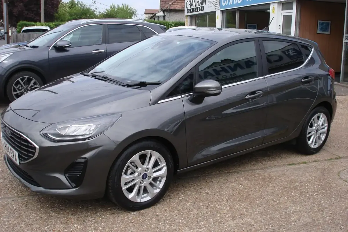 Second-hand Ford Fiesta Titanium 125 CP (91 kW) 2022 Gri Hatchback