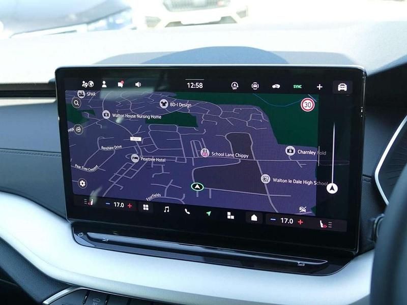 Used Skoda Octavia SE Technology 150 HP (110 kW) 2025 Grey Estate