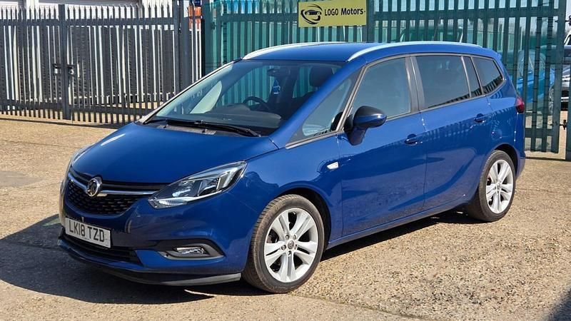 Used Vauxhall Zafira Tourer SRi 140 HP (102 kW) 2018 Blue MPV