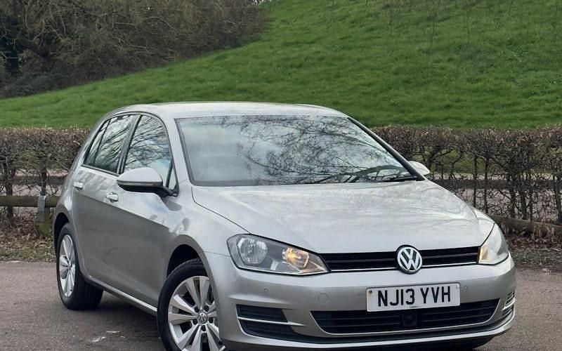 Used VW Golf VII SE 122 HP (89 kW) 2014 Hatchback