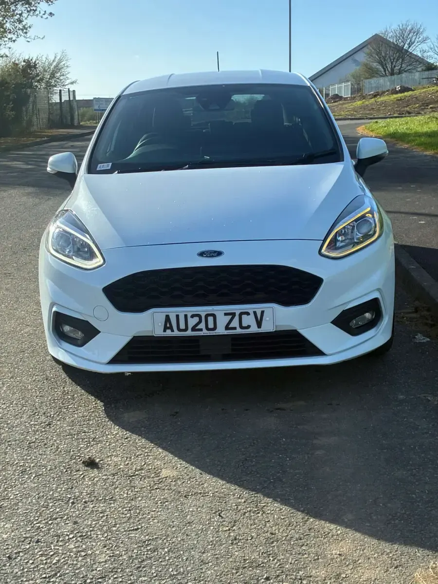 Usado Ford Fiesta ST-Line X 140 CV (102 kW) 2020 Blanco Utilitario
