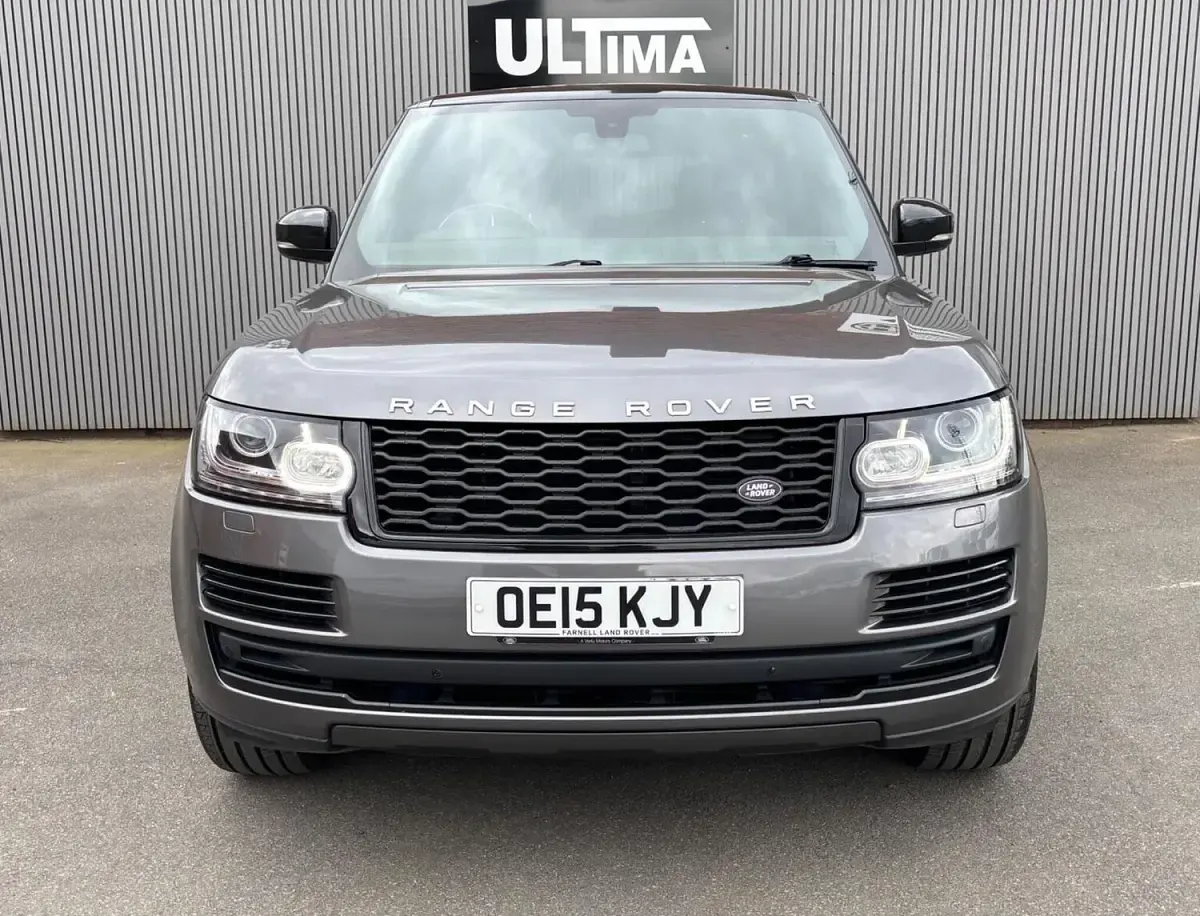 Used Land Rover Range Rover Vogue SE 306 HP (225 kW) 2015 Grey SUV