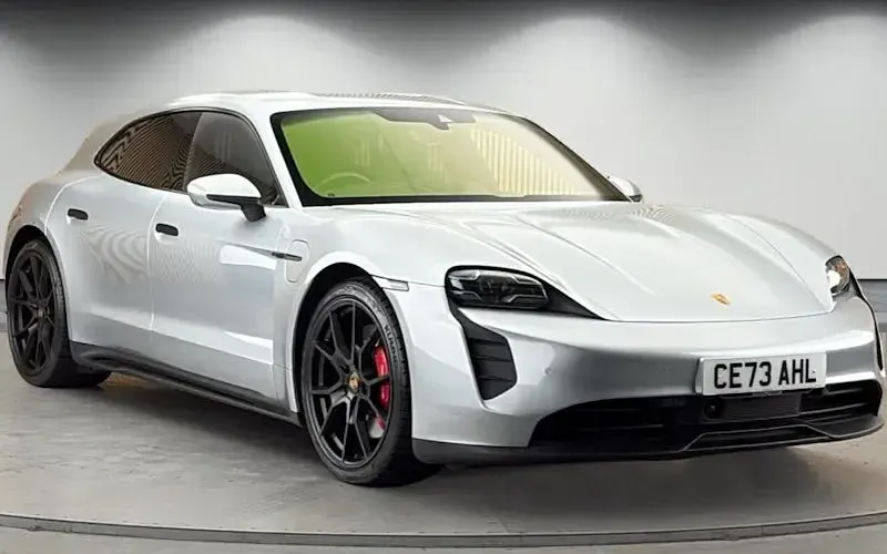 Used Porsche Taycan Performance Package 439 kW (598 HP) 2023 Estate