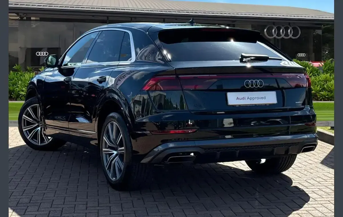New Audi Q8 S-Line 286 HP (210 kW) 2026 Black SUV