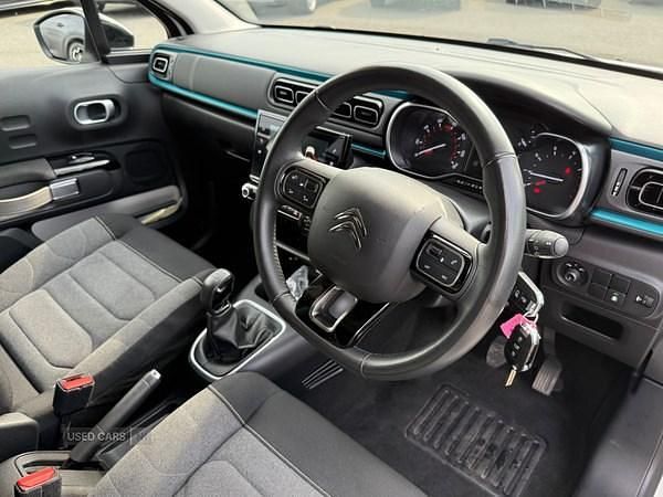 Used Citroën C3 PureTech 82 HP (60 kW) 2022 White Hatchback