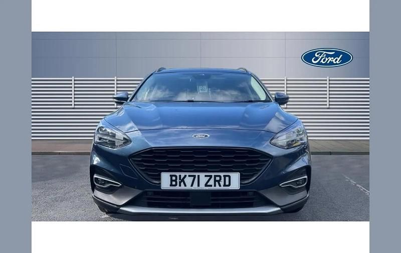 Used Ford Focus Active X 125 HP (91 kW) 2021 Blue Estate