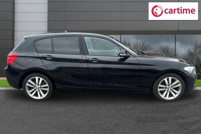 Used BMW 118 Sport Line 136 HP (100 kW) 2019 Black Hatchback