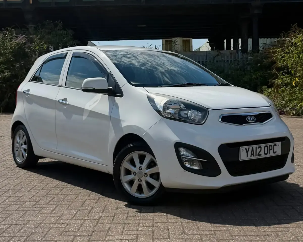 Used Kia Picanto 2012 White Hatchback