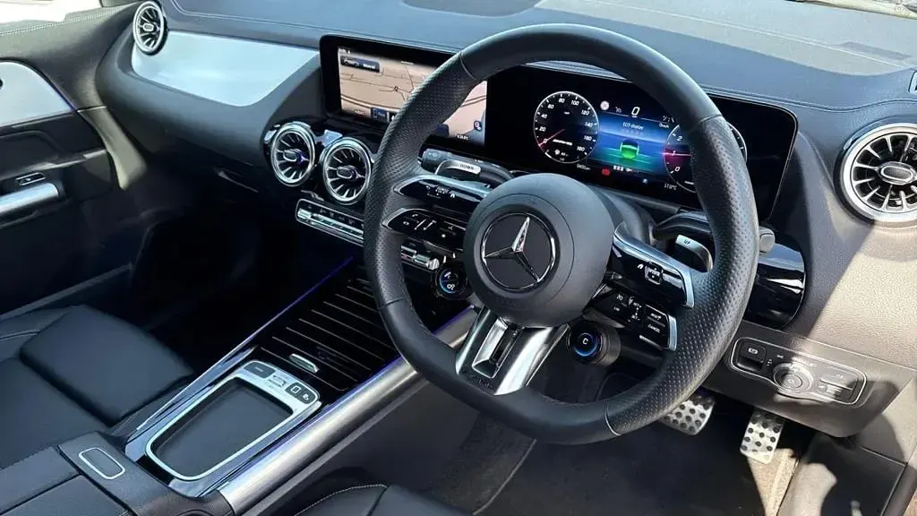 New Mercedes GLA220 AMG line 2026 Black SUV