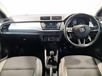 Used Skoda Fabia Colour Edition 95 HP (69 kW) 2017 Blue Hatchback