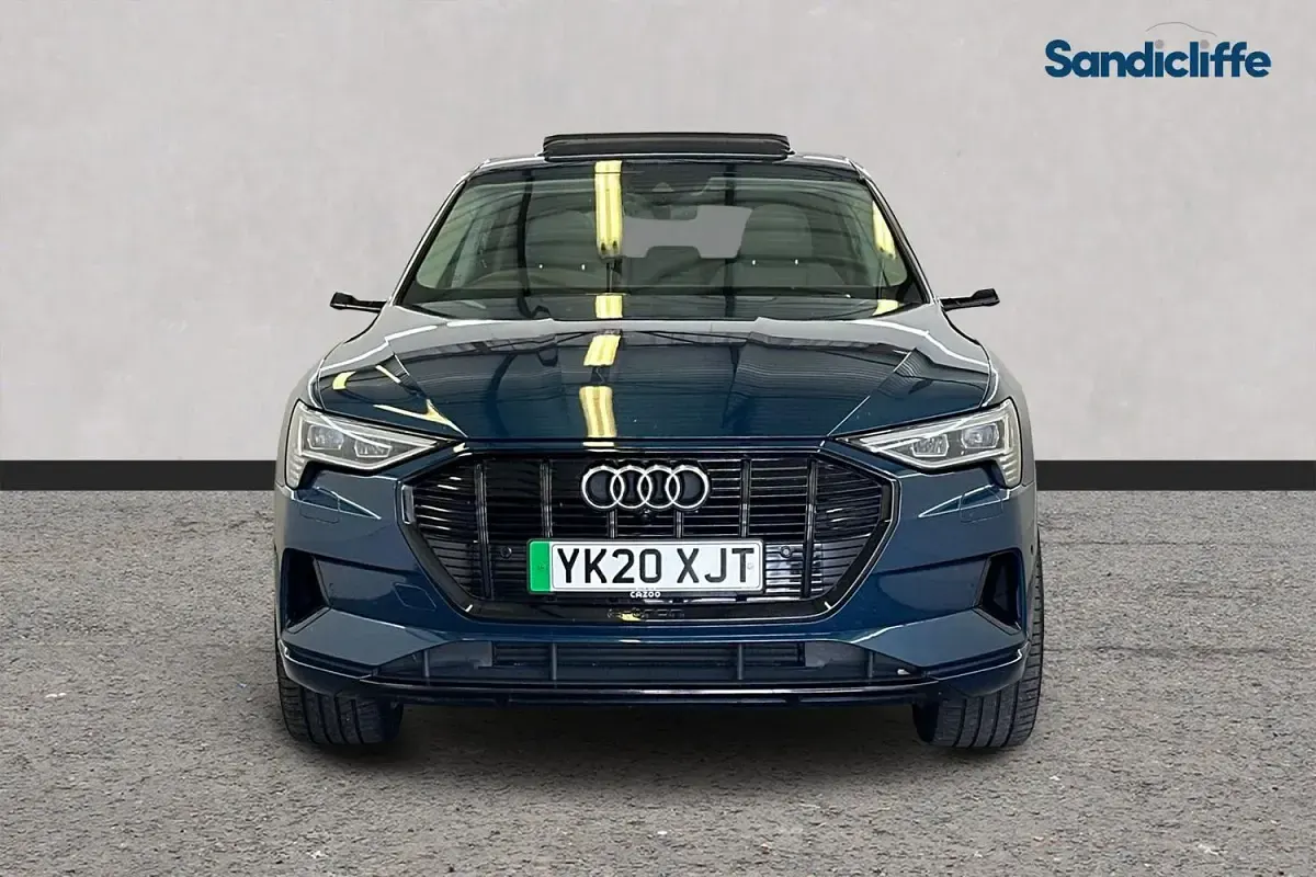 Used Audi e-tron Comfort 300 kW (408 HP) 2020 Blue SUV