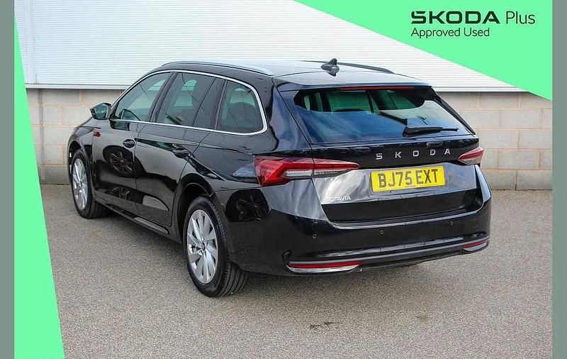 Used Skoda Octavia SE L 147 HP (108 kW) 2025 Black magic pearl effect Estate