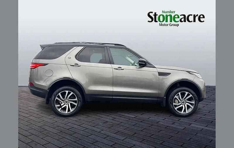 Used Land Rover Discovery 5 HSE 306 HP (225 kW) 2020 Silver SUV