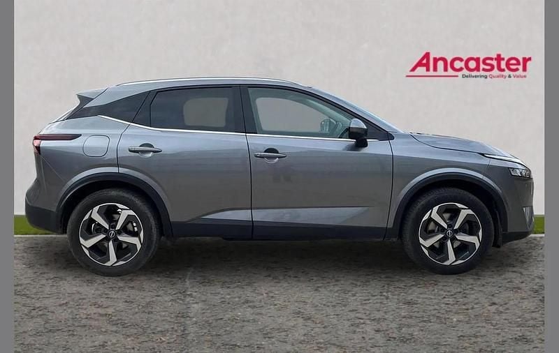 Used Nissan Qashqai N-Connecta 138 HP (101 kW) 2022 Grey SUV