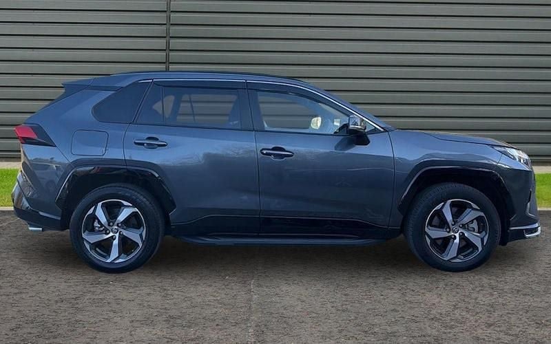 Used Toyota RAV4 Design 306 HP (225 kW) 2026 SUV