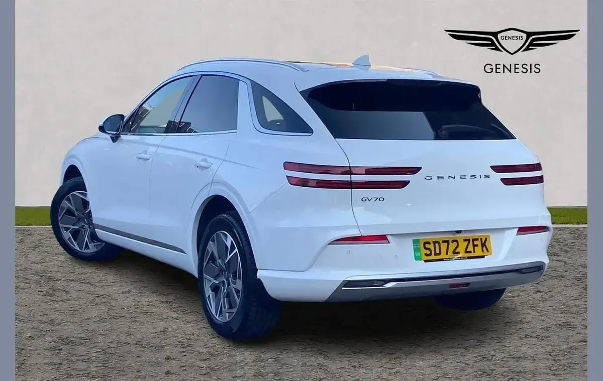 Usado Genesis GV70 Sport 359 kW (489 HP) 2022 Branco SUV
