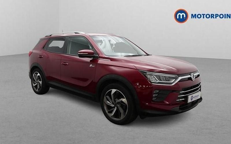 Used Ssangyong (KGM) Korando 163 HP (119 kW) 2023 Red Estate