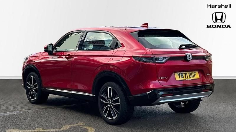 Used Honda HR-V Advance 131 HP (96 kW) 2022 Red SUV