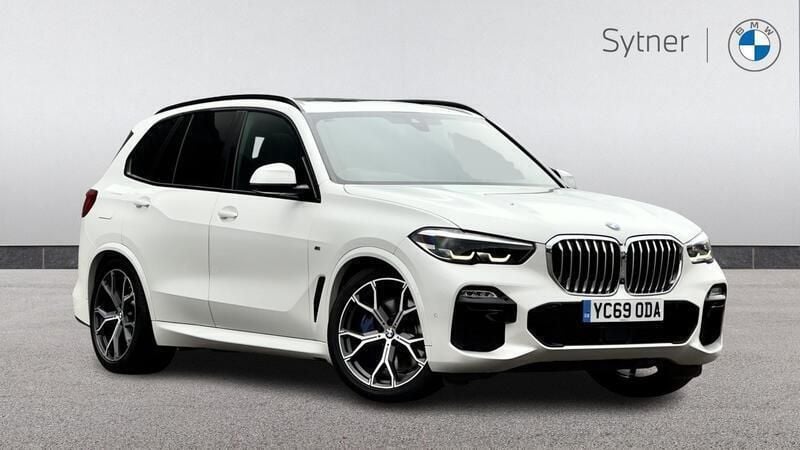White Used 2019 BMW X5 M Sport SUV | £36,117 (Good price) - Image 1/4