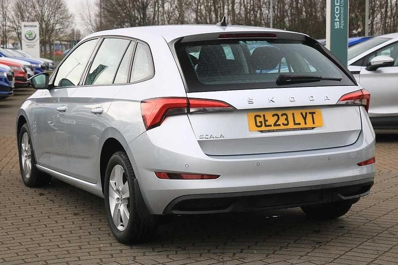 Used Skoda 110 R SE 81 HP (59 kW) 2023 Brilliant silver metallic Estate
