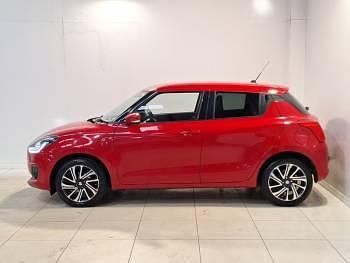 Used Suzuki Swift SZ5 83 HP (61 kW) 2022 Red Hatchback