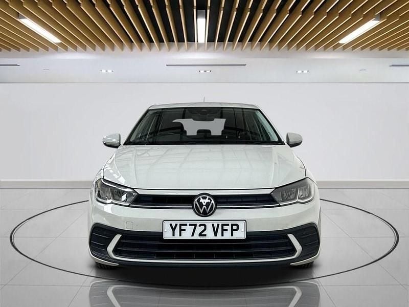 Usado VW Polo Life 80 HP (58 kW) 2023 Cinzento Citadino