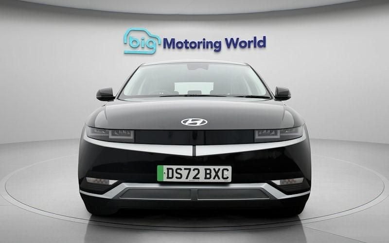 Used Hyundai Ioniq SE 125 kW (170 HP) 2023 Hatchback